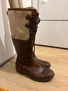 UGG Elsa Brown Leather Waterproof Boots
